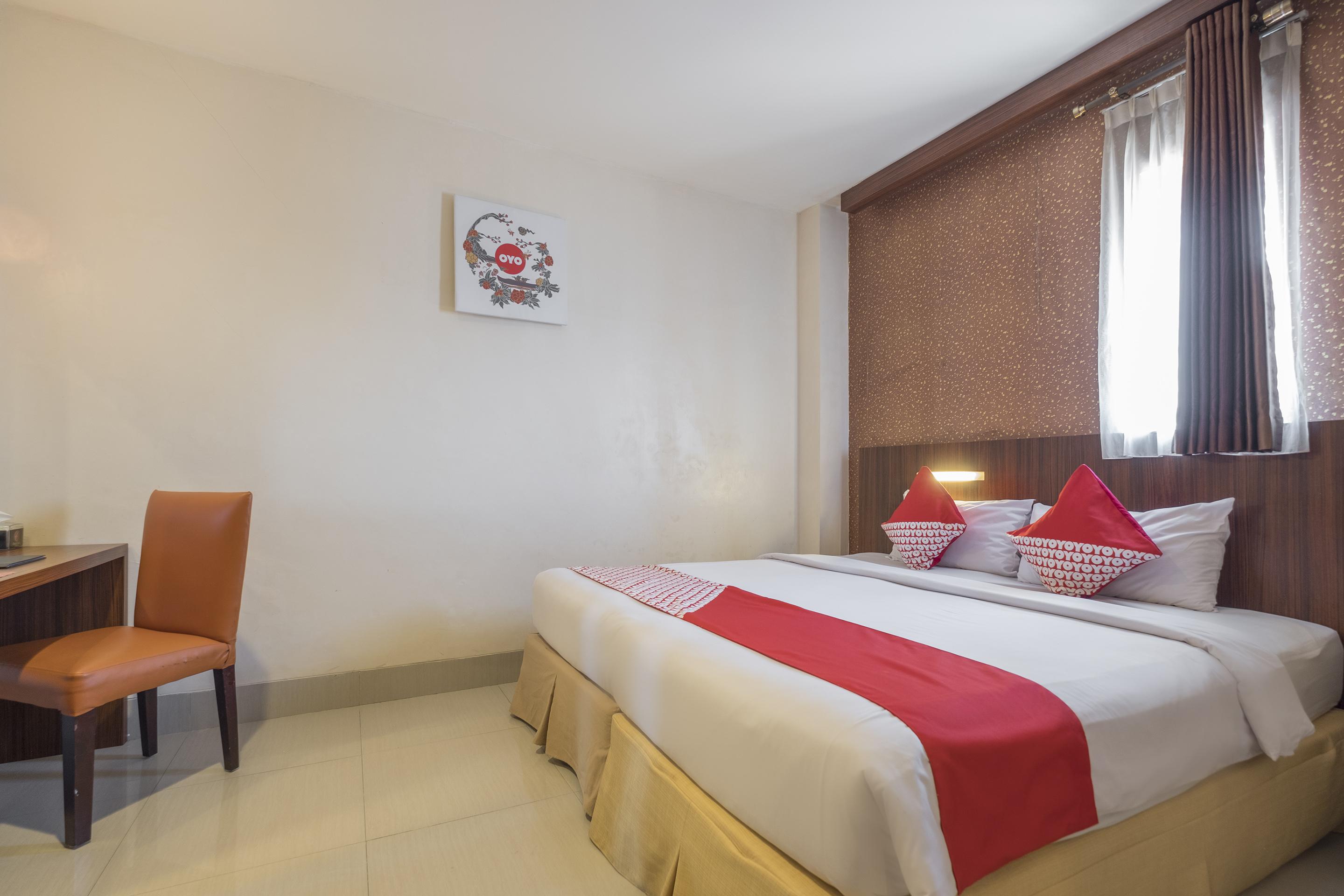 Collection O 1279 Hotel Grand Celino Makassar Exteriör bild