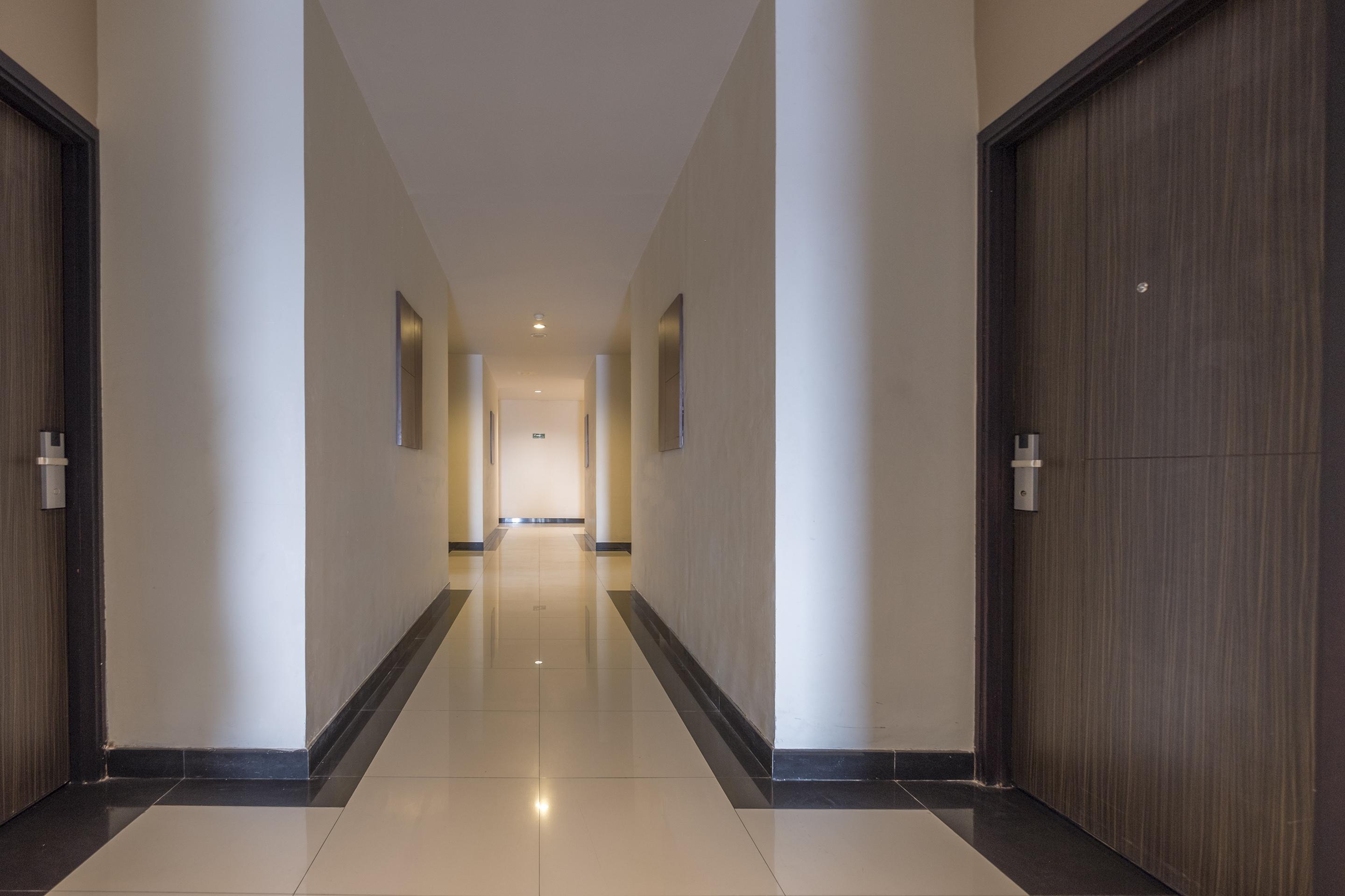 Collection O 1279 Hotel Grand Celino Makassar Exteriör bild