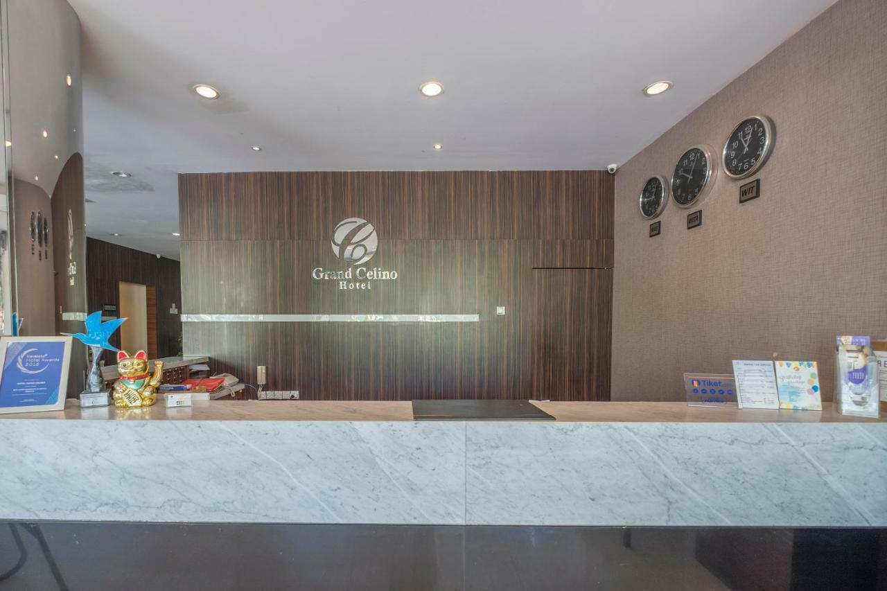 Collection O 1279 Hotel Grand Celino Makassar Exteriör bild